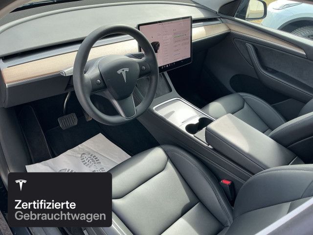 Tesla Model Y Long Range AWD foto 17
