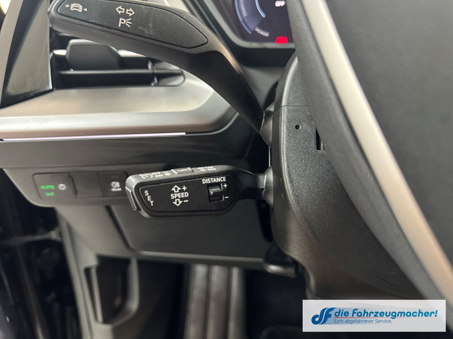 Fahrzeugabbildung Audi Q4 e-tron 45 quattro Sportpaket Navi Leder Digit
