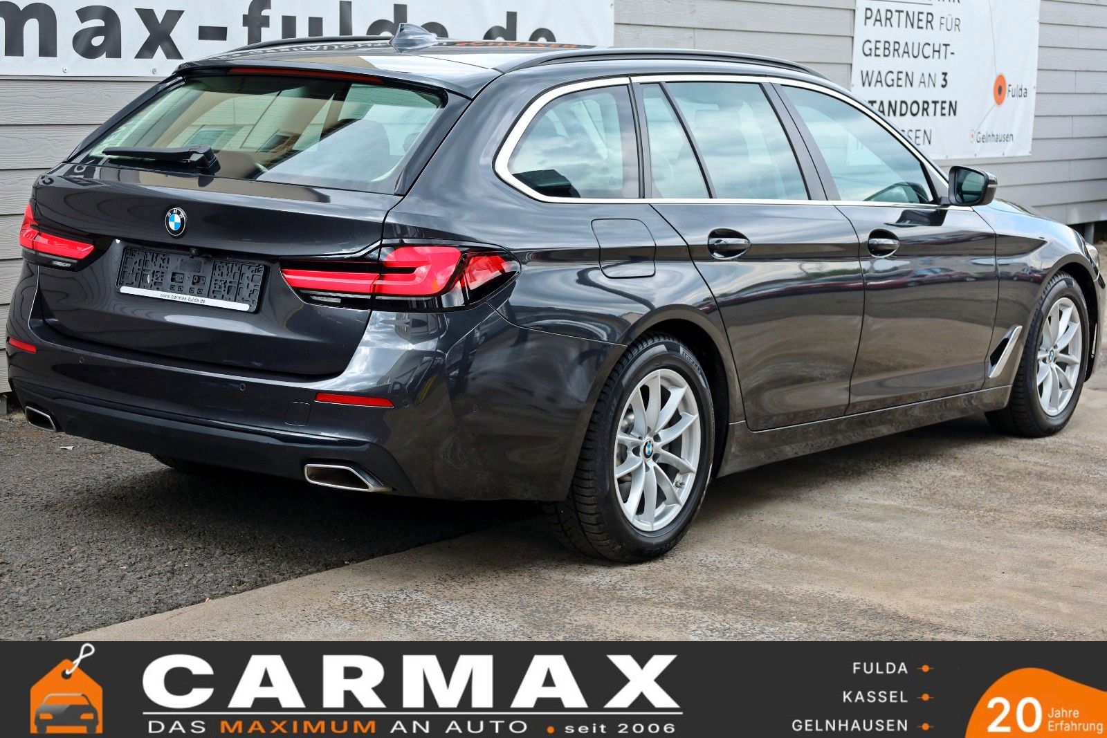 Fahrzeugabbildung BMW 520d xDrive Touring Leder,Navi,LED,Standheizung