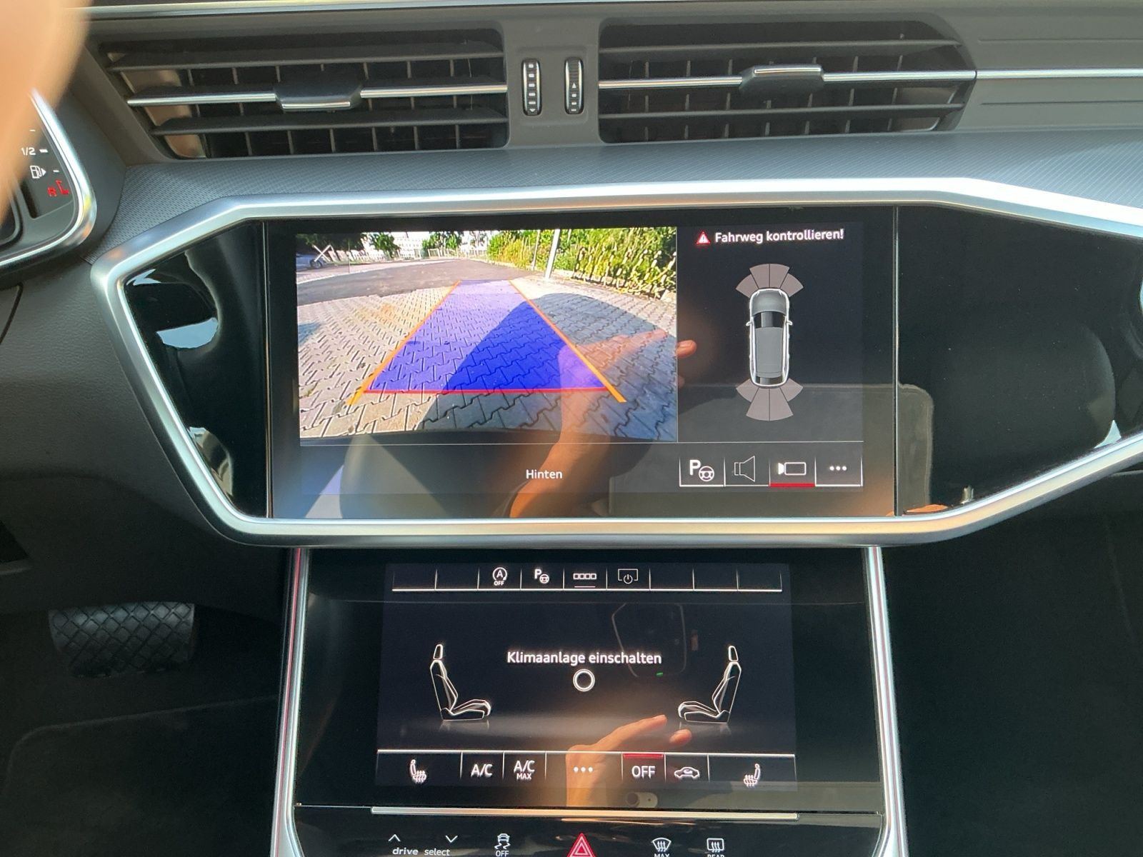 Audi A6 - Bild 11