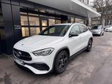 Mercedes-Benz GLA 250 AMG-Line / Burmester / MBUX / Anhängerk.