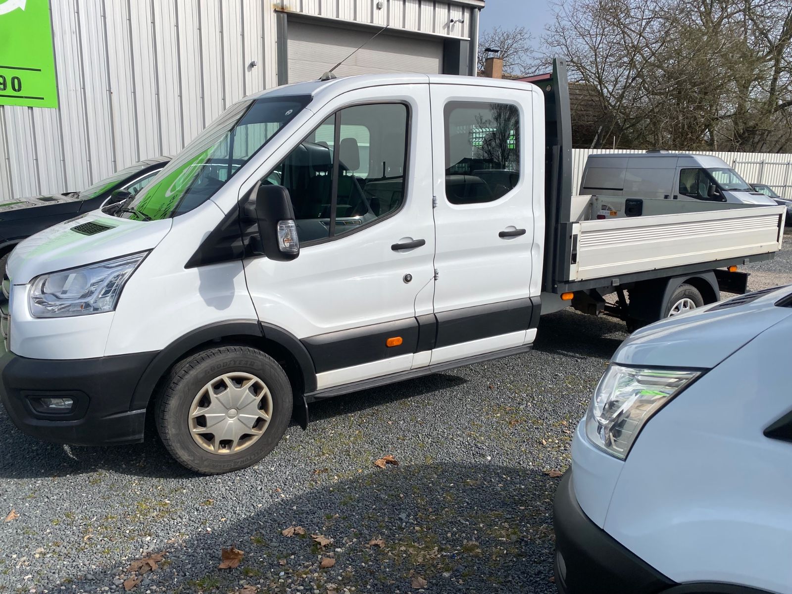 Fahrzeugabbildung Ford Transit Pritsche 350L3Doka,Trend,Leder,AHK,1Hd