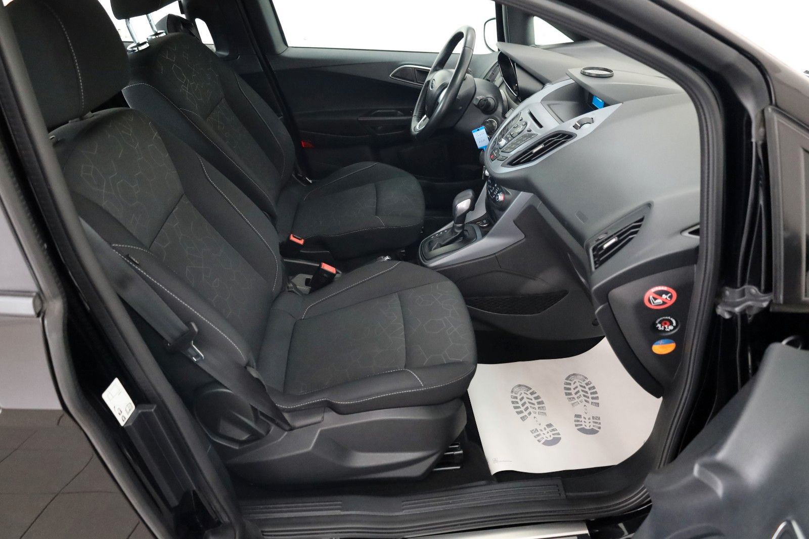 Fahrzeugabbildung Ford B-MAX Trend Cool & Sound-Paket 2 ,8-fach bereift