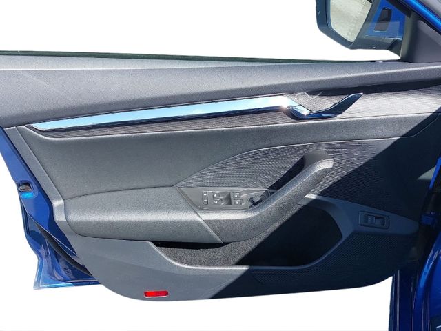 Octavia Combi 1.5 TSI 110 kW First Edition HUD*L