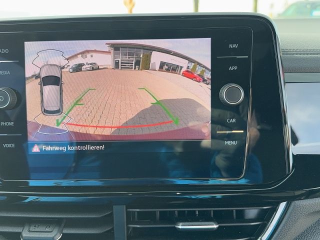 T-Roc 1.0 TSI BLACK STYLE REAR VIEW STANHZG LED