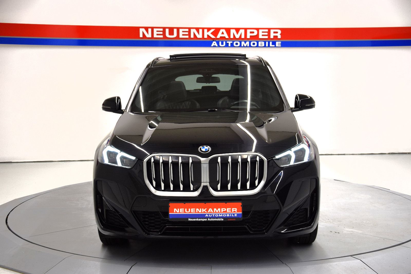 Fahrzeugabbildung BMW X1 23d xDrive M Sport Pano LED ACC HuD h/k Leder