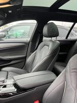 BMW 520i Touring A - - gebrauchte BMW 520 aus dem Jahr 2018