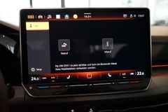 VW Golf 1.5 TSI Life | LED | ACC | Pano | 17" VW Golf 1.5 TSI Life | LED | ACC | Pano | 17"