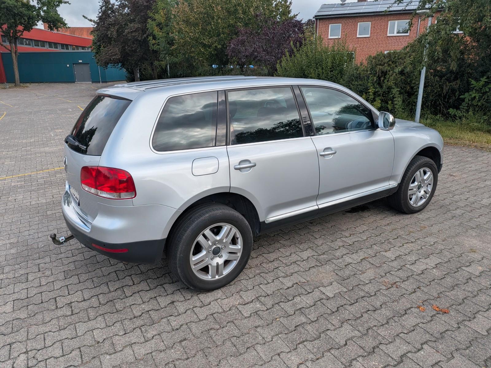 Volkswagen Touareg 2005 — photo 6