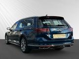 Volkswagen Passat Variant Elegance R-Line +DSG LED+ACC+PDC+ - mit Benzin-Antrieb: Winterreifen, Kombi