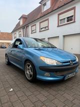 Peugeot 206 1,6 Benziner - Peugeot 206: Coupe