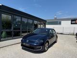 Volkswagen e-Golf VII*DSG*LED*ACC*Kamera*Navigation* - Volkswagen Golf mit Elektro-Antrieb: Automatik