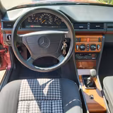 Mercedes-Benz 220 E - Mercedes-Benz 220 aus 1993