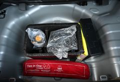 HYUNDAI i10 1.0 Trend Sitz/Lenkradheizung Klima 27tkm