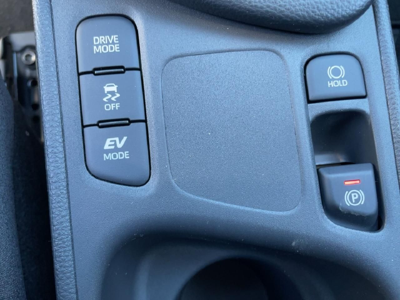 Fahrzeugabbildung Toyota Yaris Hybrid 116 PS Teamplayer