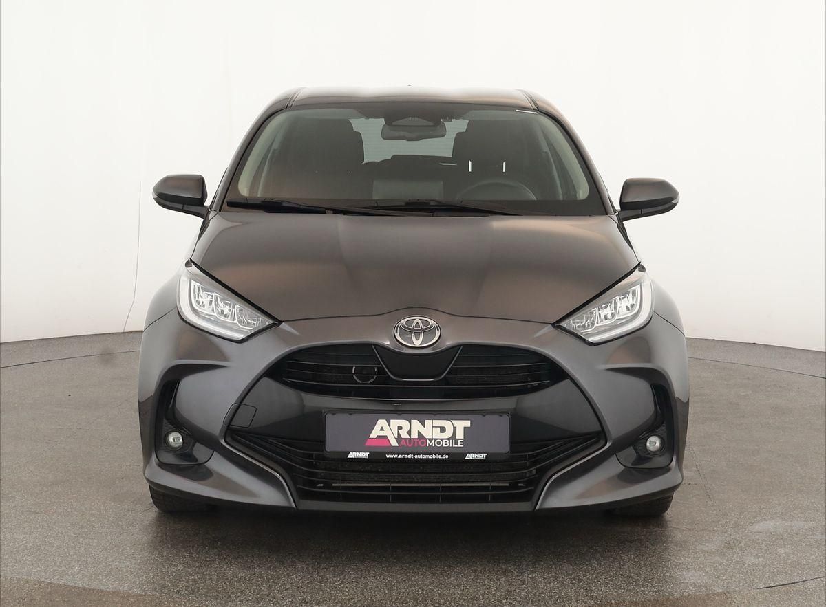 Toyota Yaris Hybrid 116 Teamplayer LED App SHZ Key Kam imagem 3