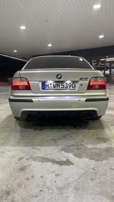BMW M5 Facelift Leder/Alcantara DSP-Sound System  - silberne BMW M5