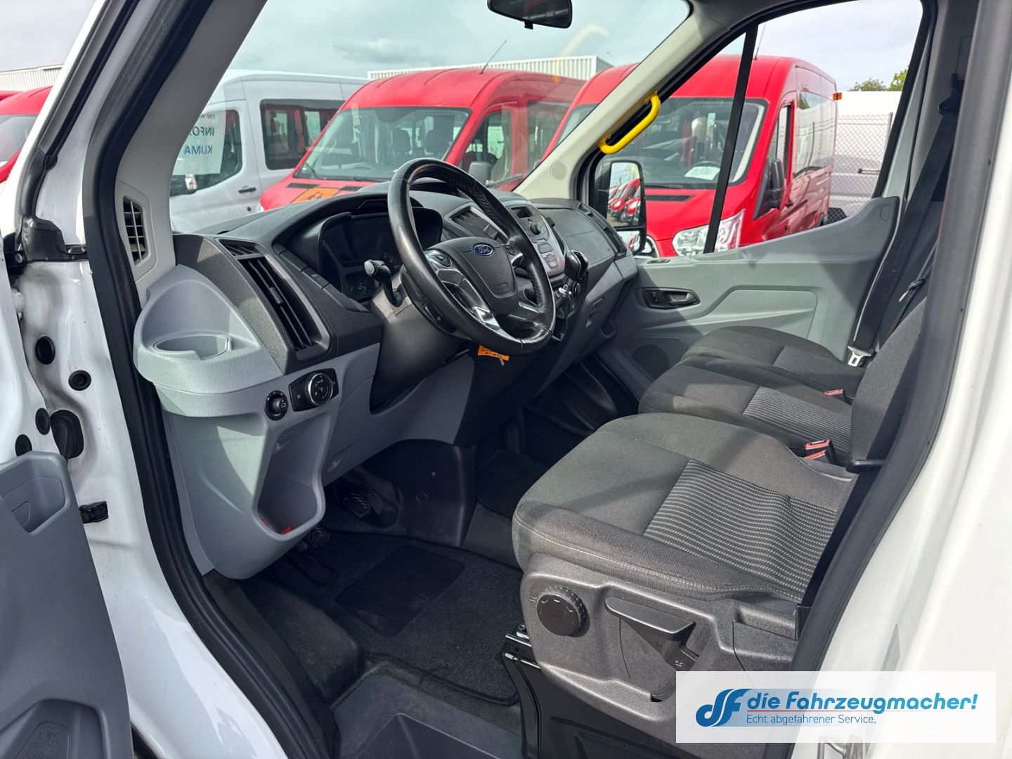Fahrzeugabbildung Ford Transit Kombi 350 L3 Trend 2.2 TDCi DPF *1683 *K