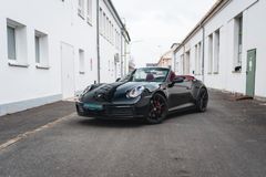 Fahrzeugabbildung Porsche 992 Carrera 4S Cabrio *1. HAND / BOSE / LED*