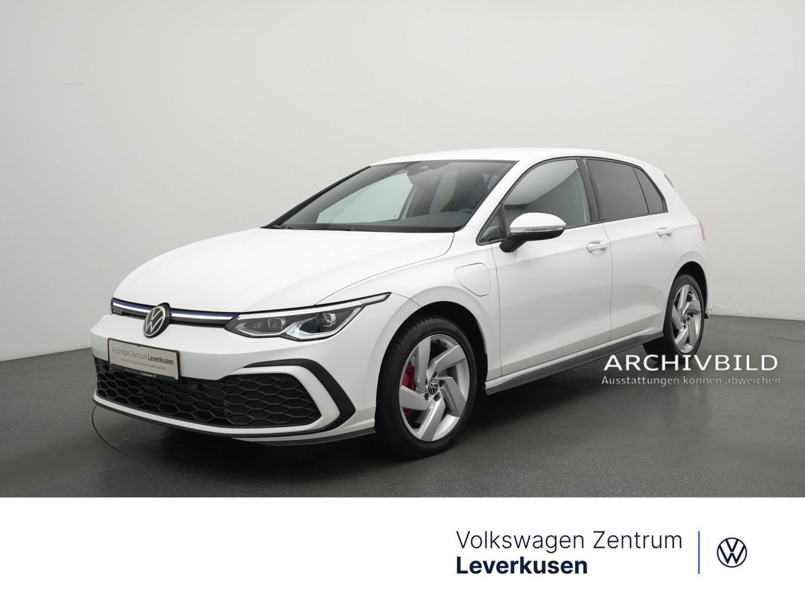 Volkswagen Golf VIII GTE DSG ACC NAVI LED NAVI