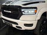 Dodge RAM 1500 Laramie Crew Cab 4x4 Kamera Leder LED - gebrauchte Dodge RAM aus dem Jahr 2020