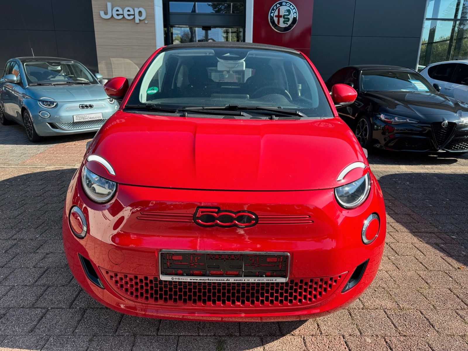 Fahrzeugabbildung Fiat Neuer 500 Cabrio (RED) 118PS KAMERA NAVI SITZHEI