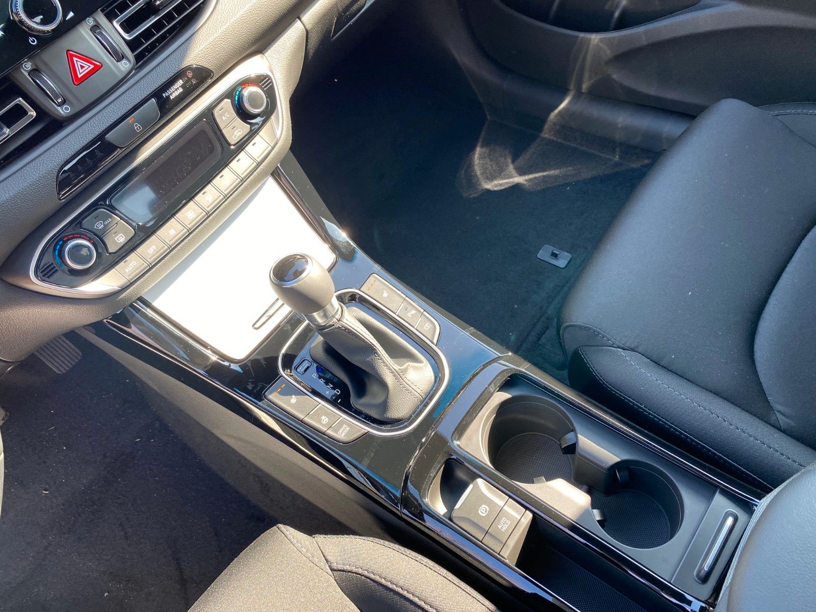 Fahrzeugabbildung Hyundai i30 1.5 T-GDI 48V Advantage *Navi*RFKamera*ACC*