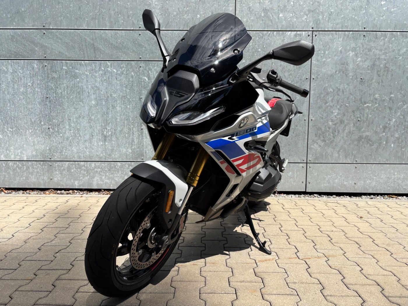 Fahrzeugabbildung BMW R 1300 RS Performance