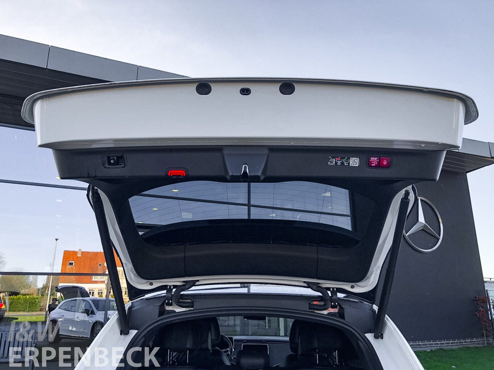 Fahrzeugabbildung Mercedes-Benz EQS SUV 500 AMG Line 4Matic