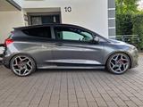 Ford Fiesta 1,5 EcoBoost ST mit Styling/Performances  - Ford Fiesta: mit Anhängerkupplung