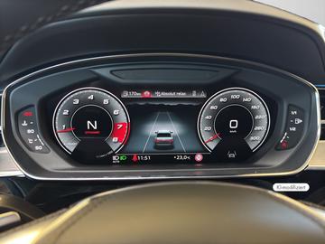 صورة مصغرة 11 لـ  AUDI S8