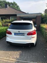 BMW 220 Active Tourer 220d xDrive Steptronic M S... - BMW 220 Active Tourer aus 2017