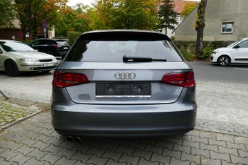 Fahrzeugabbildung Audi A3 Sportback Ambition aus 1. Hand