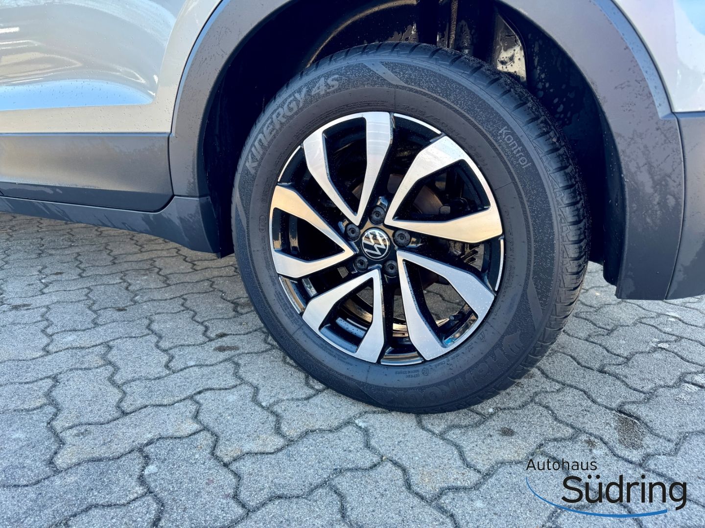 T-Cross 1,0 TSI Active AHK Navi ACC AppConnect