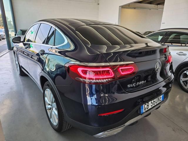 Mercedes-Benz GLC 220 Coupe 2020 Coupe d Premium imagem 3