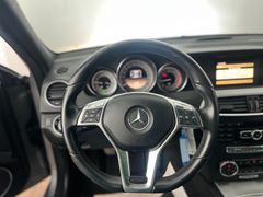 MERCEDES-BENZ C 200 CDI / AMG-LINE / NUR 67.tKM / 1.HD /