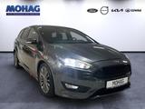 Ford Focus *ST-Line*PDC v+h*WinterPaket*CarPlay* - Ford Focus in Essen