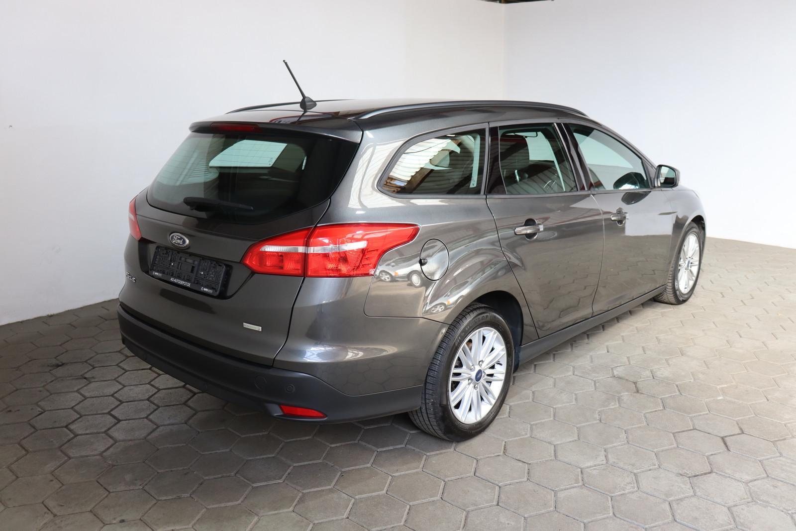 Ford Focus Turnier Business 1.0 EcoBoost NAVI*SHZ*PDC