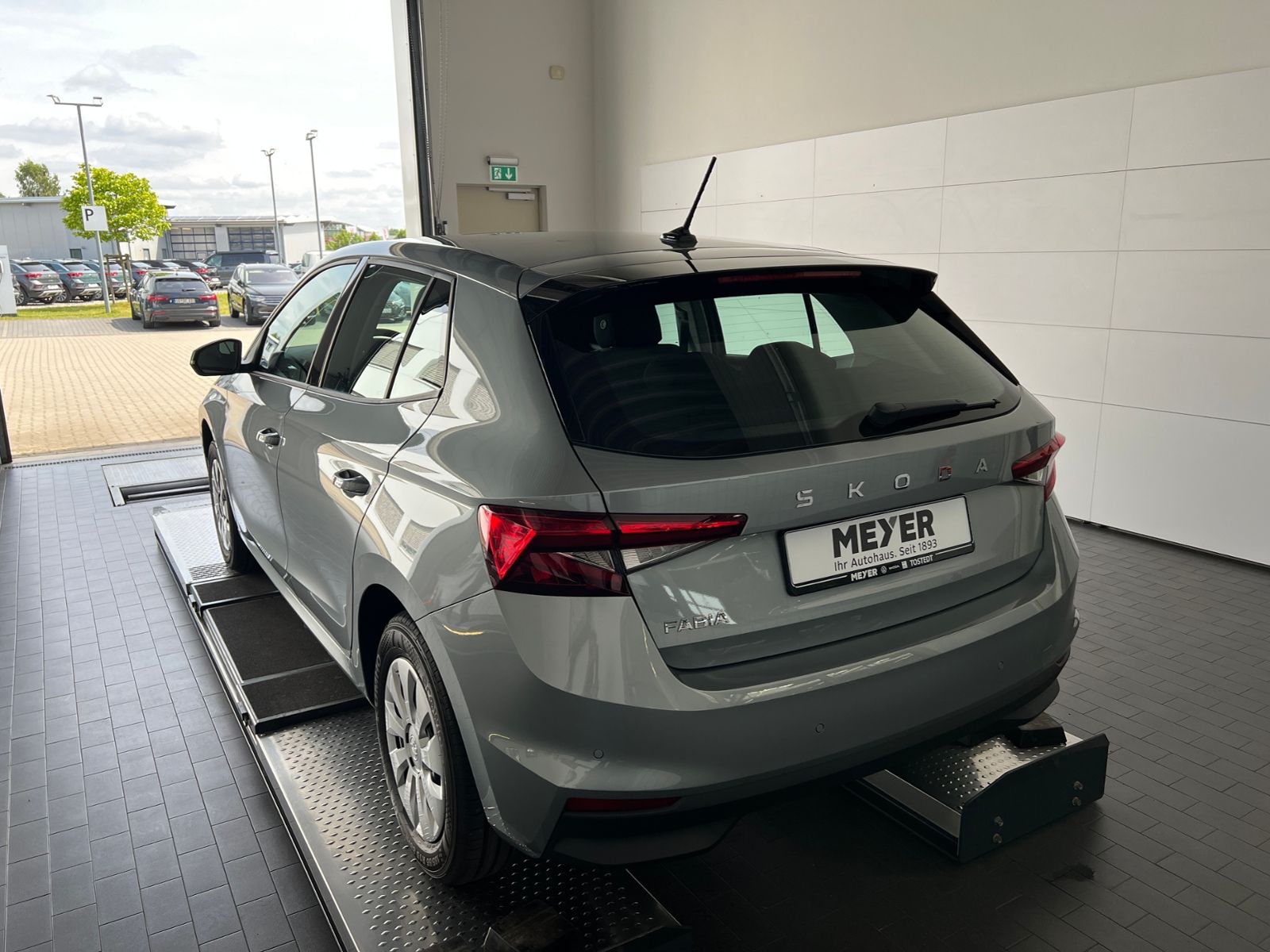 Fahrzeugabbildung SKODA Fabia  Selection 1.0 MPI *Climatronic, LED, Einp