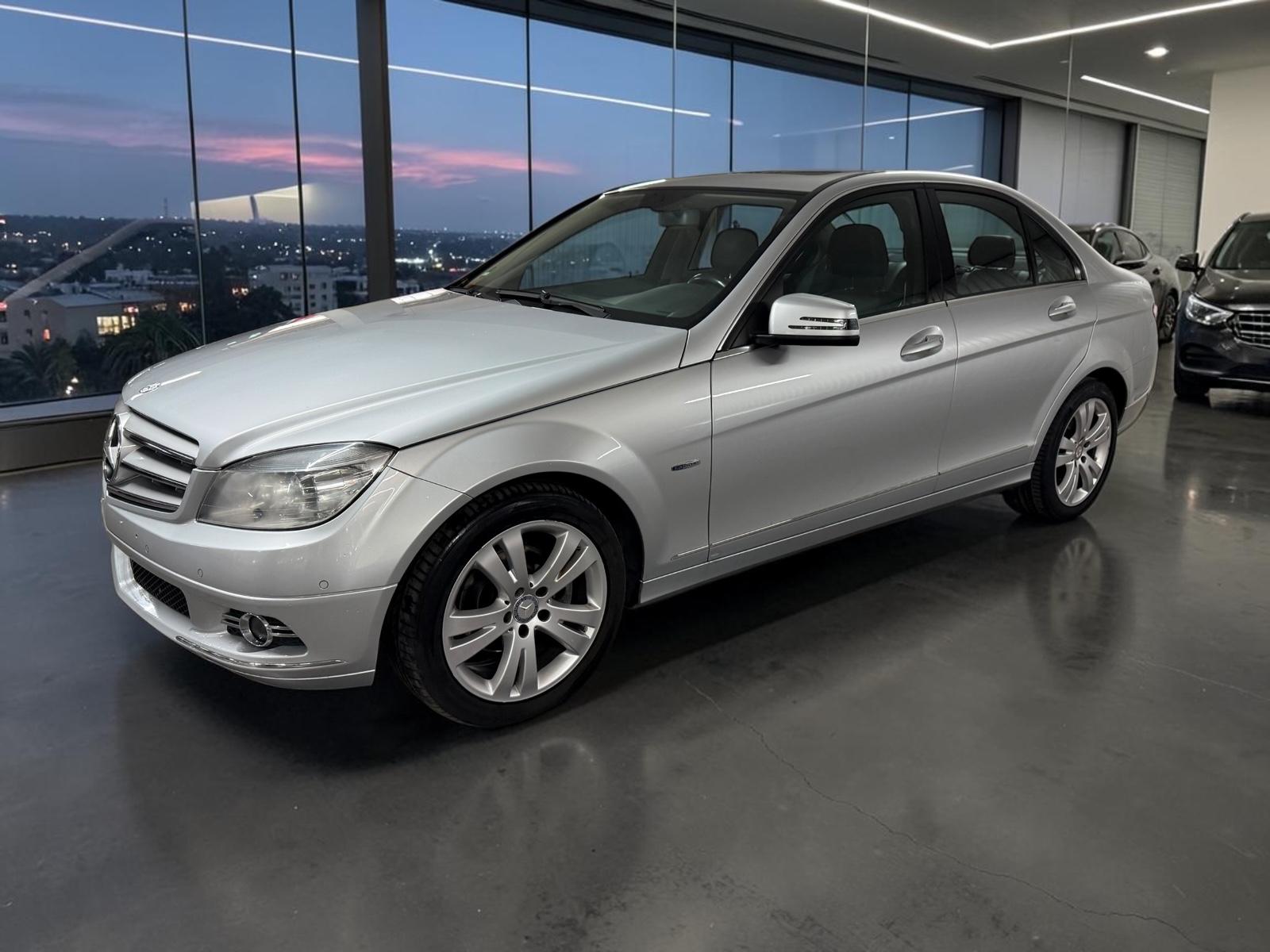 Mercedes-Benz C 180