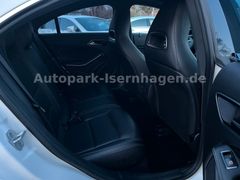 MERCEDES-BENZ CLA 250 4MATIC DCT AMG Line*Pano*RFK*Leder*Xenon