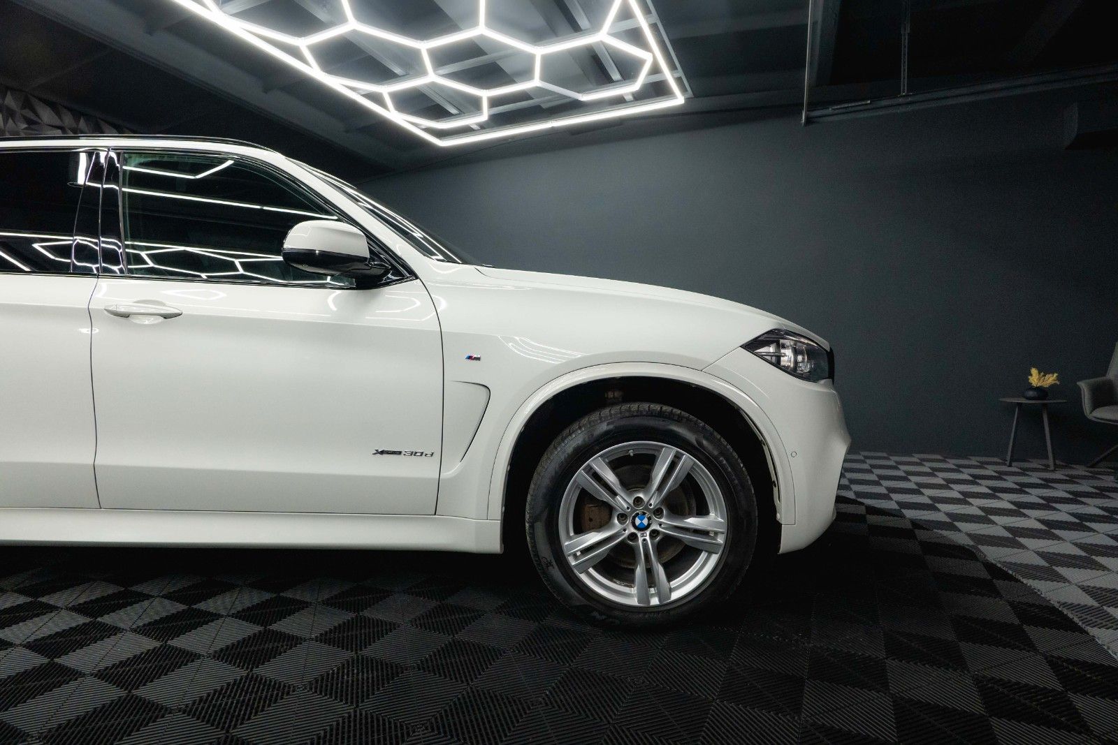 Fahrzeugabbildung BMW X5 xDrive 30d M Sport Shadow Line *ACC*LED*HU*