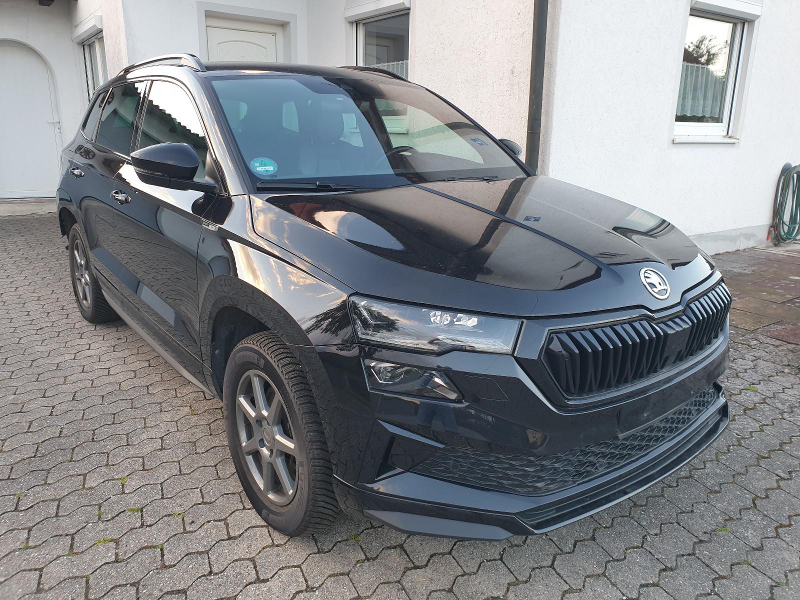 Skoda Karoq Sportline 4x4 DSG 2.0 TDI 7 Gang LED AHK