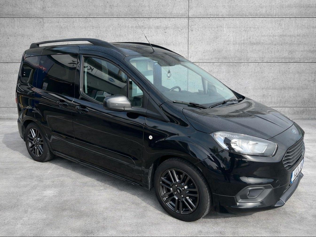 Ford Tourneo Courier Sport 100 PS