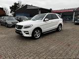 Mercedes-Benz ML 350 Bluetec AMG PANO 360 Grad ILS AHK - Mercedes-Benz ML 350 in Aachen