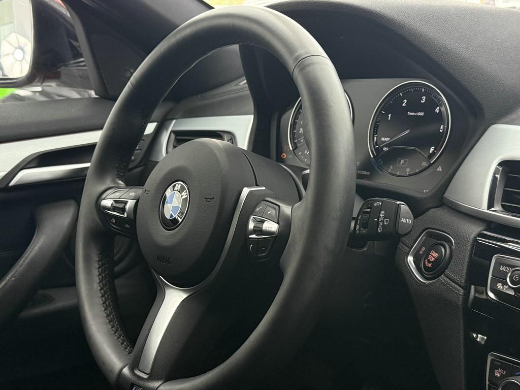 BMW X2 25 dA xDrive M-Paket, LED, HUD, Pano, Leder