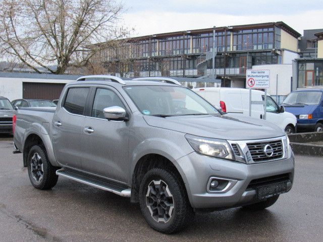 Nissan Navara NP300 Tekna Double Cab 4x4 Automatik Voll