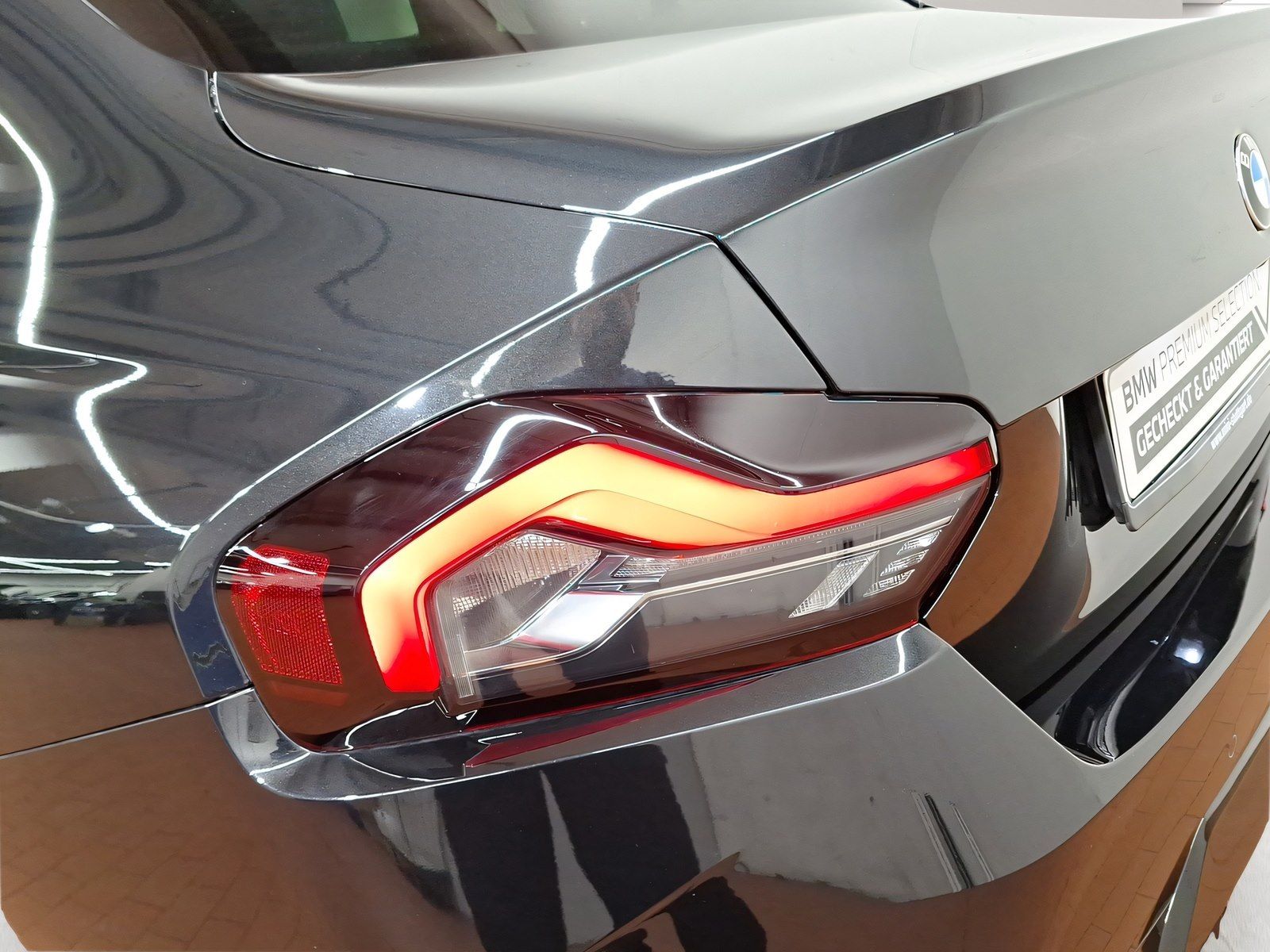 BMW 220 - Bild 10