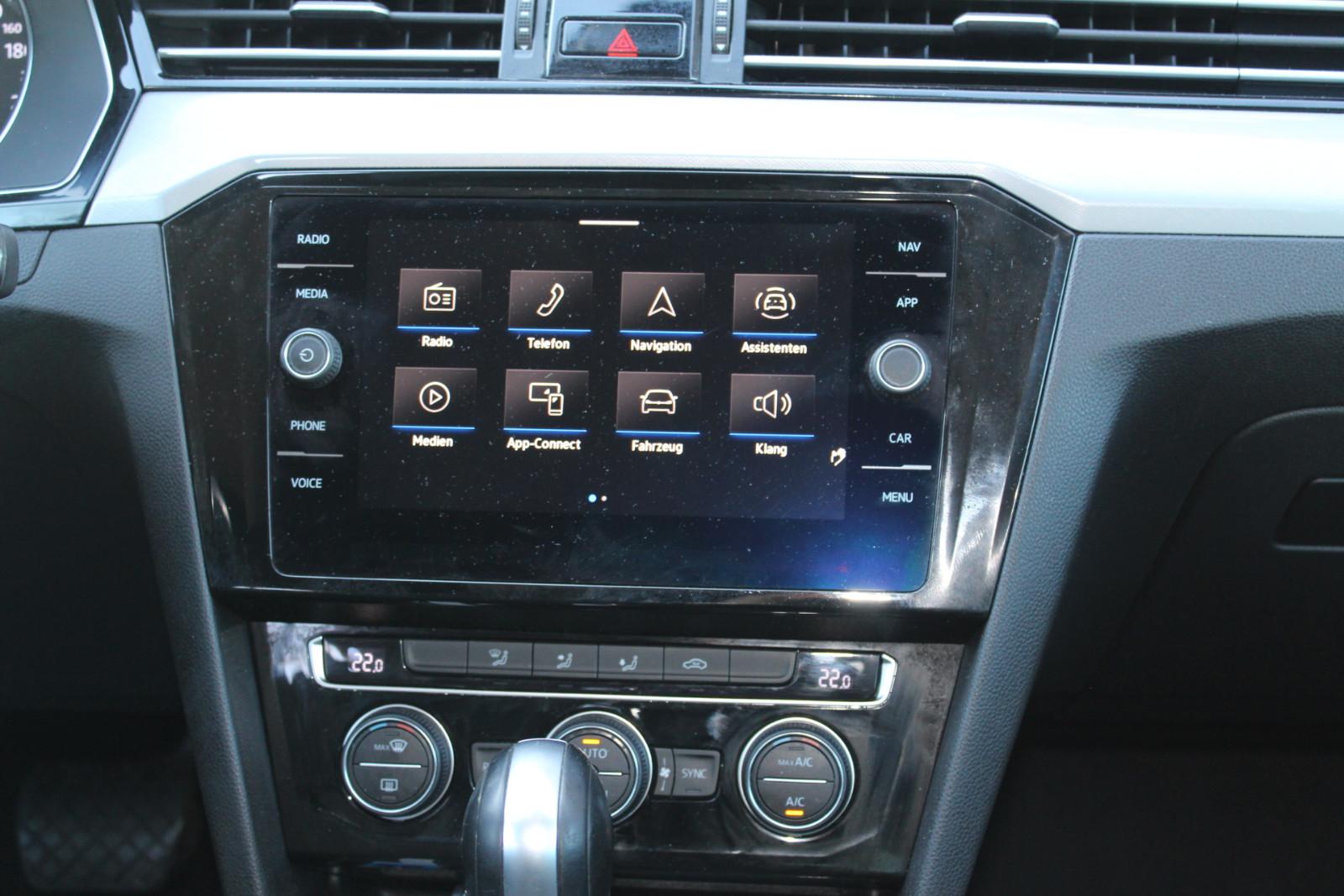 Volkswagen Passat 1.5l,Business ACC+LED+CARPLAY+AHK, миниатюра 23