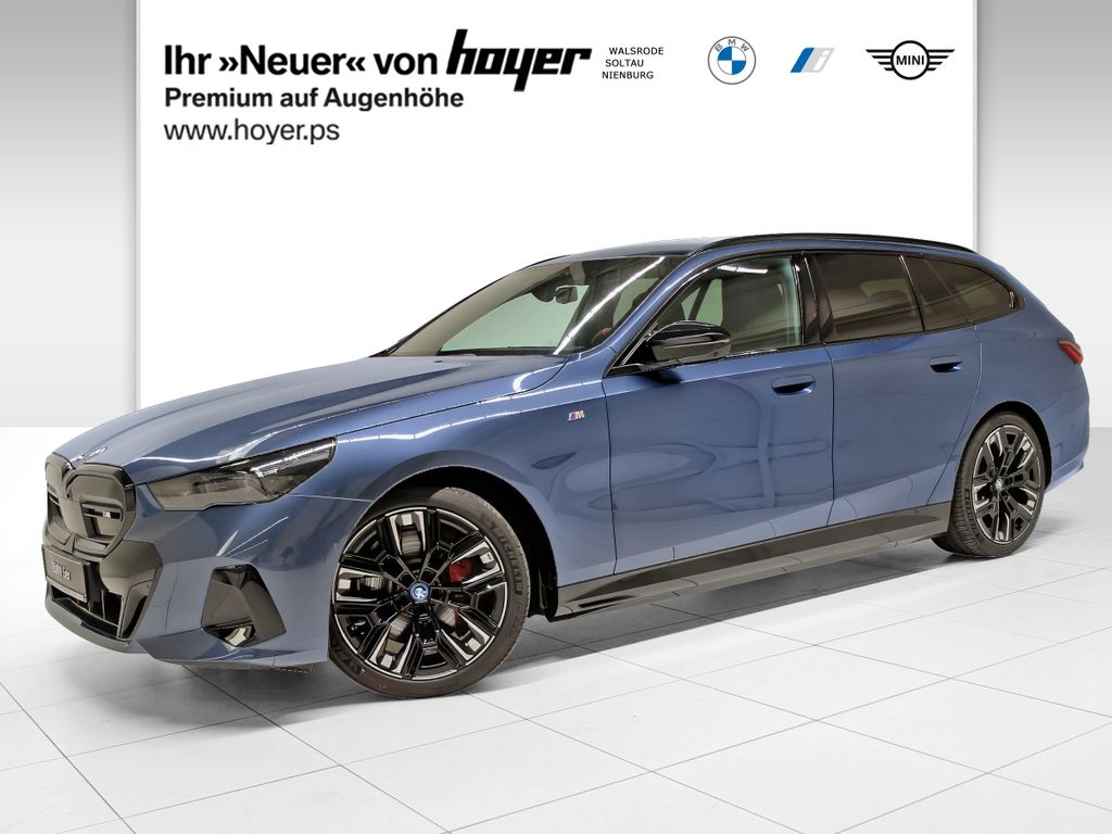 BMW i5 M60 xDrive Touring Sportpaket Head-Up DAB